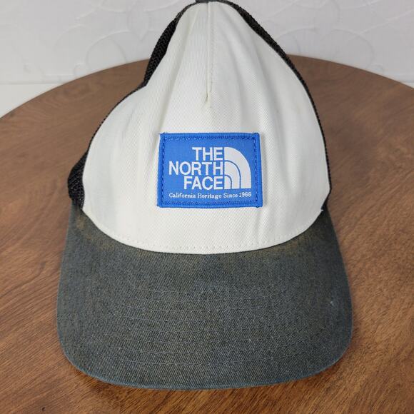 The North Face Keep It Patched Trucker Hat White Black Flexfit Tech 110 Snapback - Picture 12 of 12